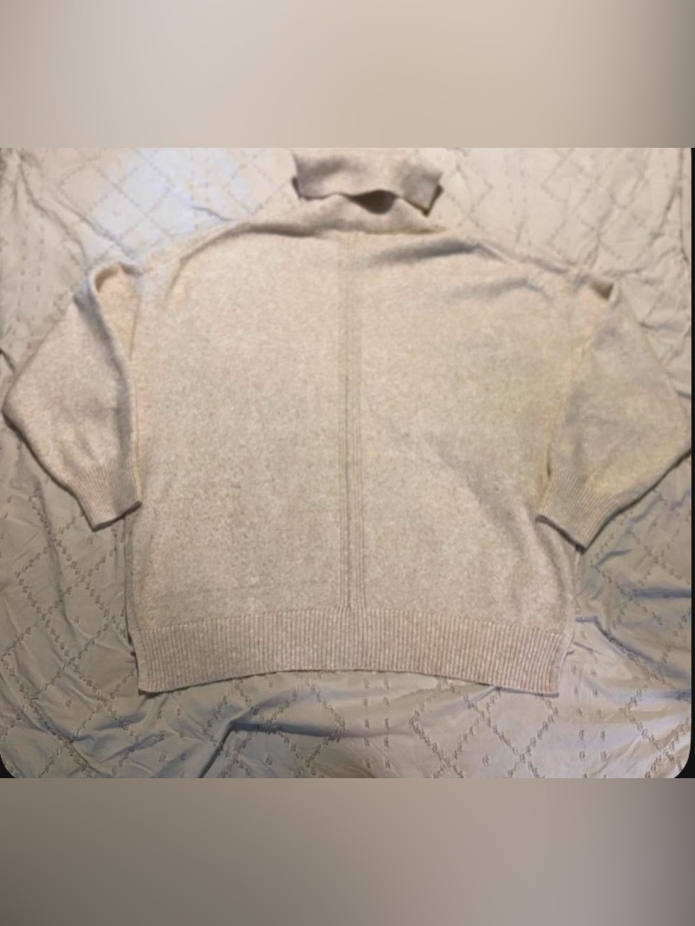 H&M Sweater - Picture 4 of 4